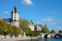 Assurance dommages-ouvrage : Action en justice impossible avant l'expiration du délai de 60 jours